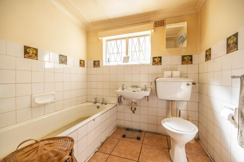 2 Bedroom Property for Sale in Grahamstown Central Eastern Cape